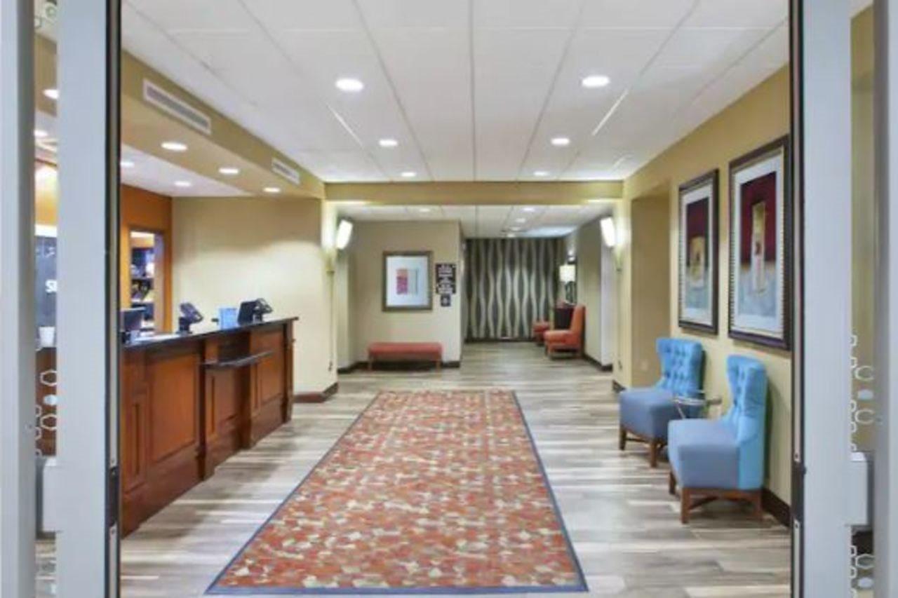 Hampton Inn & Suites Wichita-Northeast Luaran gambar