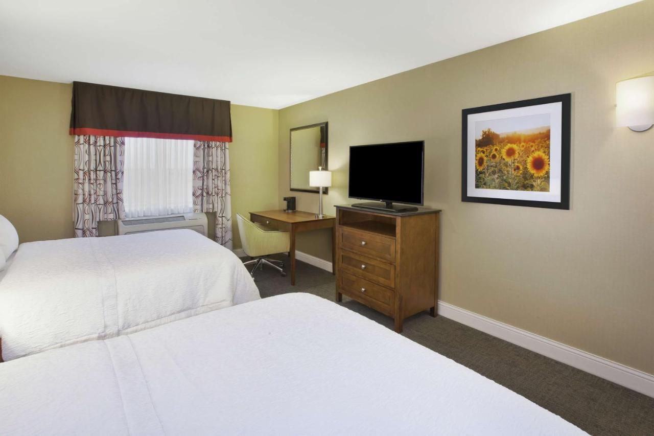 Hampton Inn & Suites Wichita-Northeast Luaran gambar