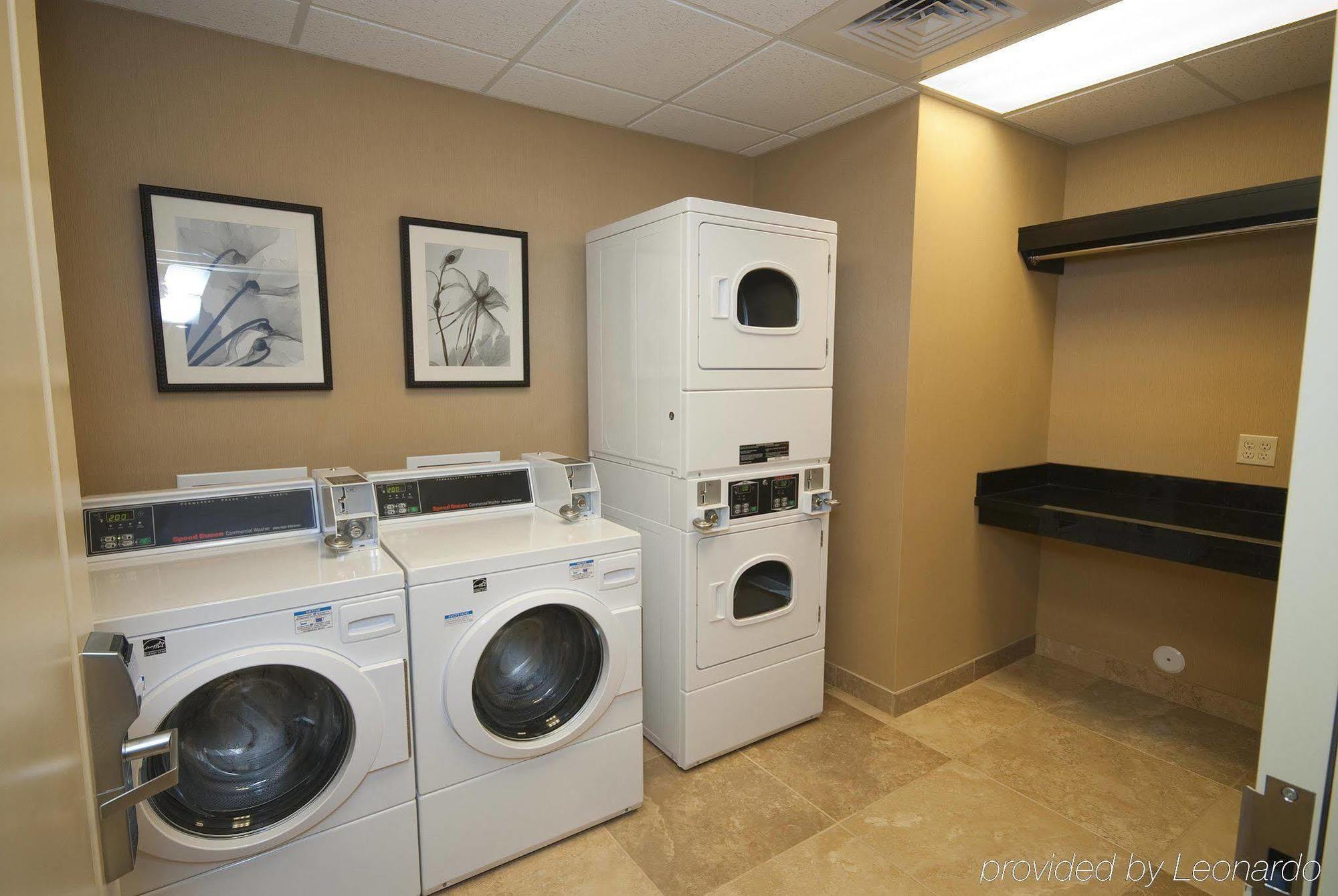 Hampton Inn & Suites Wichita-Northeast Kemudahan gambar