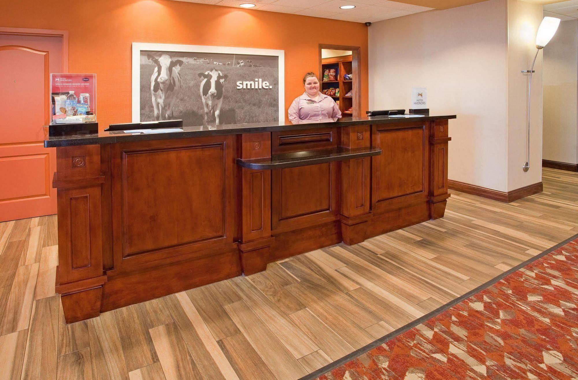 Hampton Inn & Suites Wichita-Northeast Luaran gambar