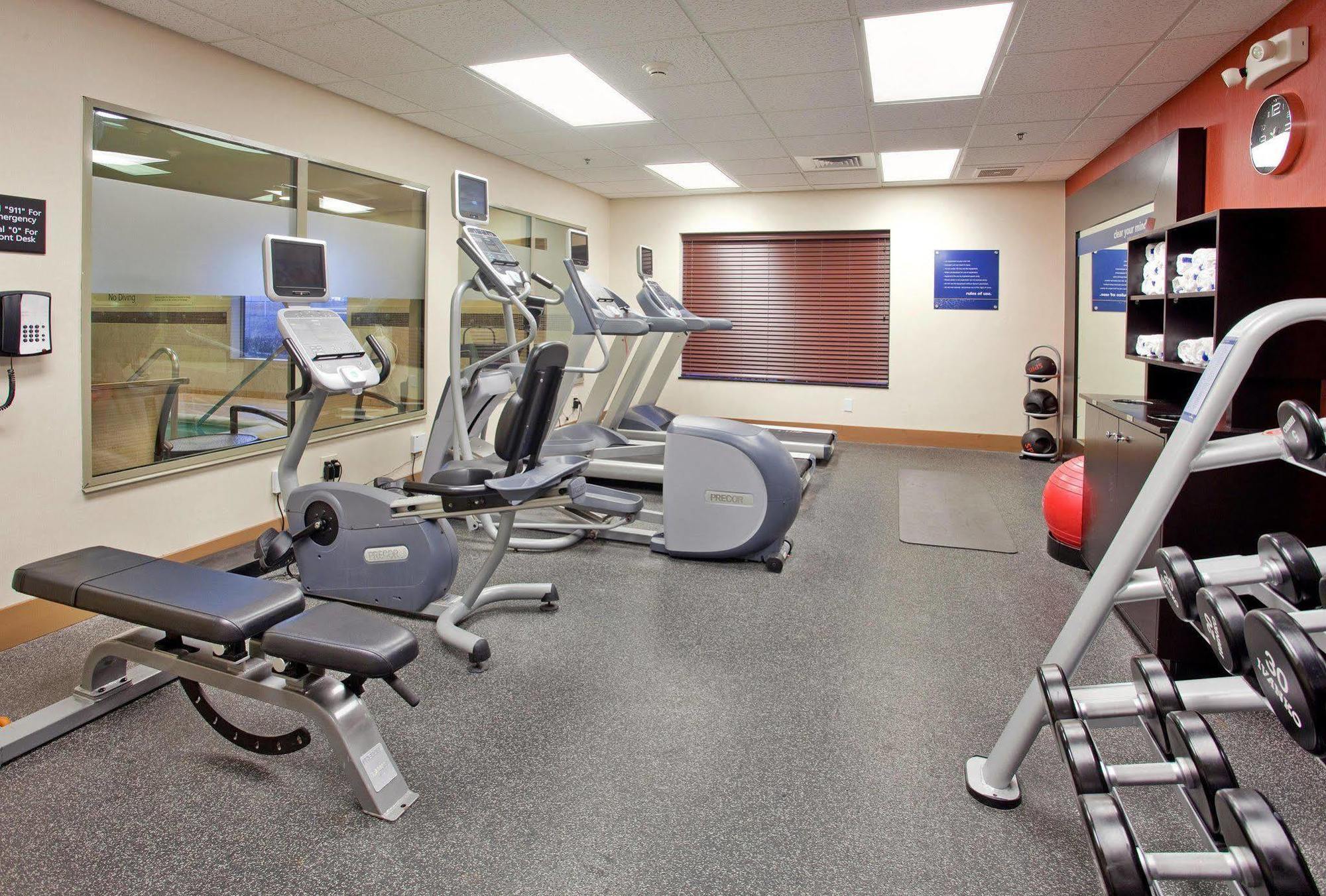 Hampton Inn & Suites Wichita-Northeast Luaran gambar